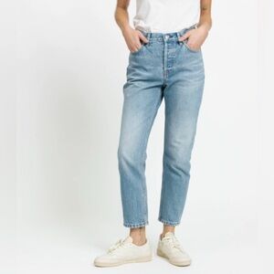 Everlane 90s Cheeky Straight Jean